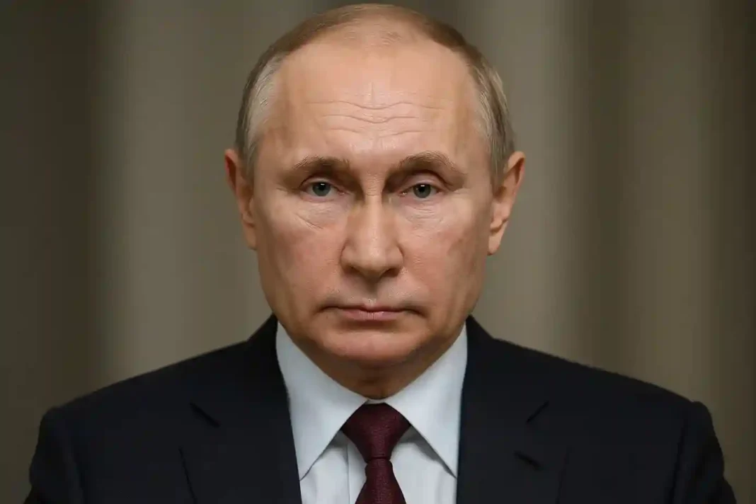 Präsident Putin spricht über die russischen Truppen in der Ukraine, über 700.000 Soldaten an der Front.