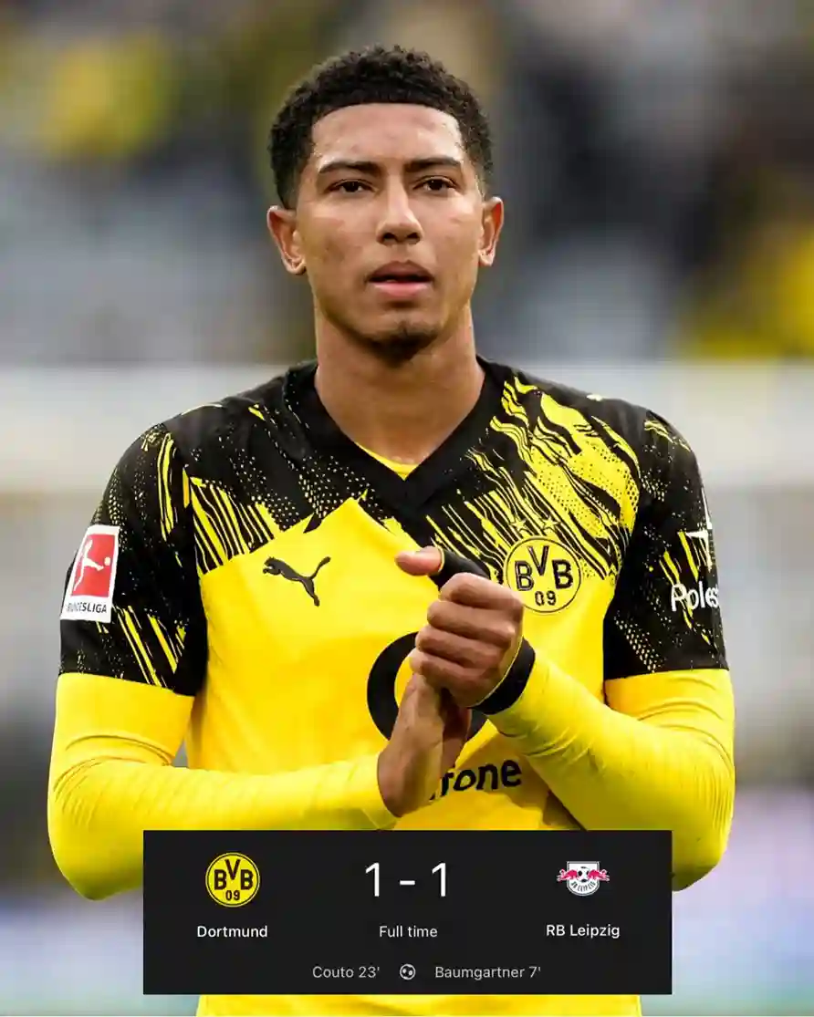 BVB Fans – Stimmung gegen RB Leipzig Borussia Dortmund Fans feiern im Signal Iduna Park