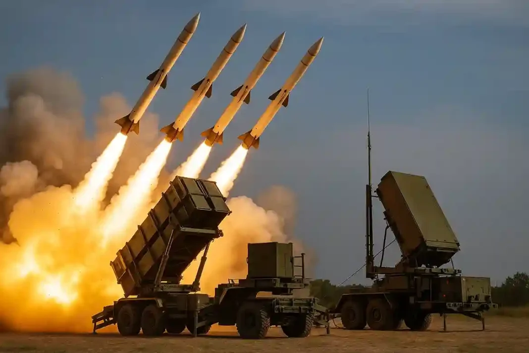 Patriot PAC-3 Rakete während eines Tests – modernstes US-amerikanisches Raketenabwehrsystem von Lockheed Martin