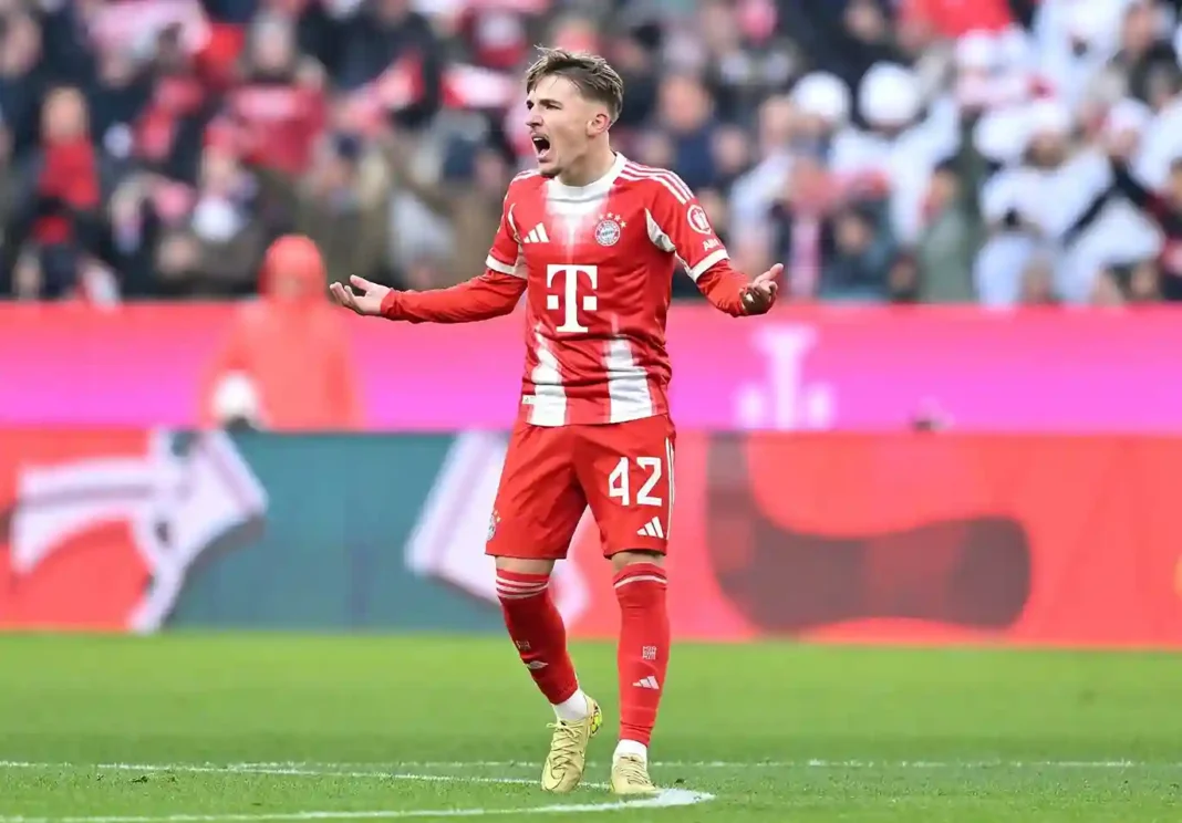 bayern-dortmund-bundesliga-sieg Bayern München gewinnt 6:2 gegen Freiburg und Dortmund spielt 3:3 gegen Stuttgart