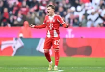 Bayern München siegt 6:2 – Dortmund verschenkt Sieg in 3:3- Bayern München gewinnt 6:2 gegen Freiburg und Dortmund spielt 3:3 gegen Stuttgart