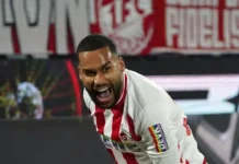 Köln besiegt Wolfsburg: Bundesliga Highlights Linton Maina erzielt das Siegtor für Köln gegen Wolfsburg im Rhein Energie Stadion