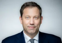 Klingbeil fordert Steuerreform – Deutschland vor Rezession 2026 „Finanzminister Lars Klingbeil präsentiert Wirtschaftsausblick 2026 in Deutschland“