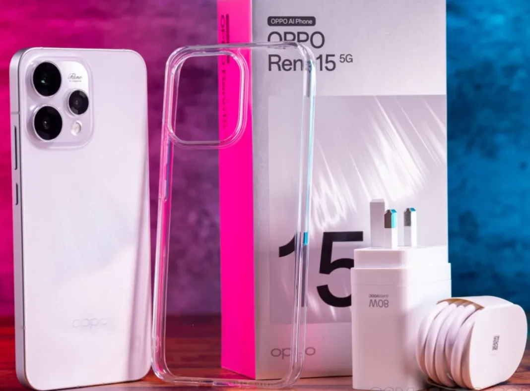 Oppo Reno15 5G Smartphone Front und Rückseite Ansicht